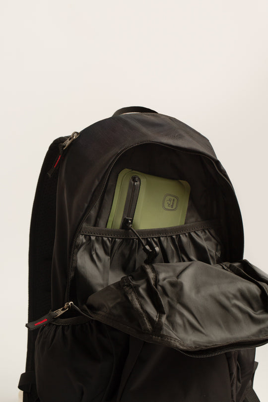 Mochila Bee com Porta Capacete 18L